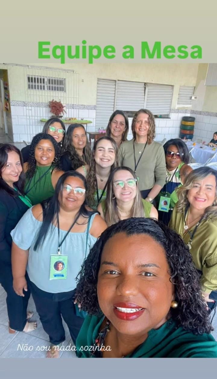 Equipe A Mesa reunida